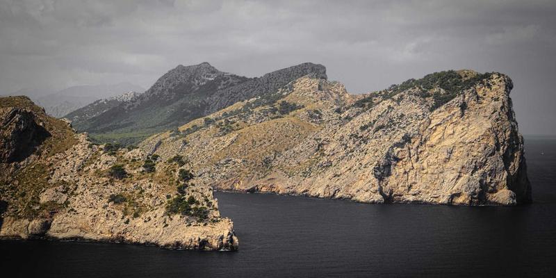 掌握未来网络：TSN在工业与车载领域的核心应用与标准化进程解析